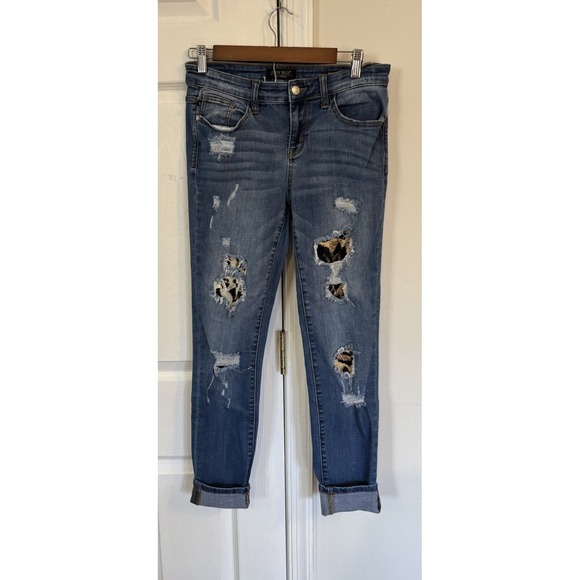 Judy Blue Distressed Animal Print Patched Skinny‎ Fit Jeans Size 7/28 - Picture 1 of 8